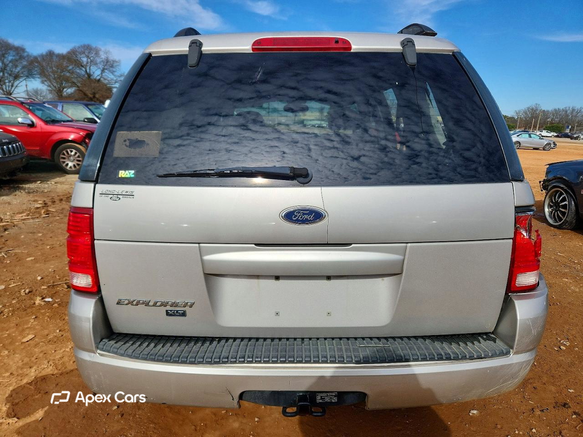 Ford Explorer 2004