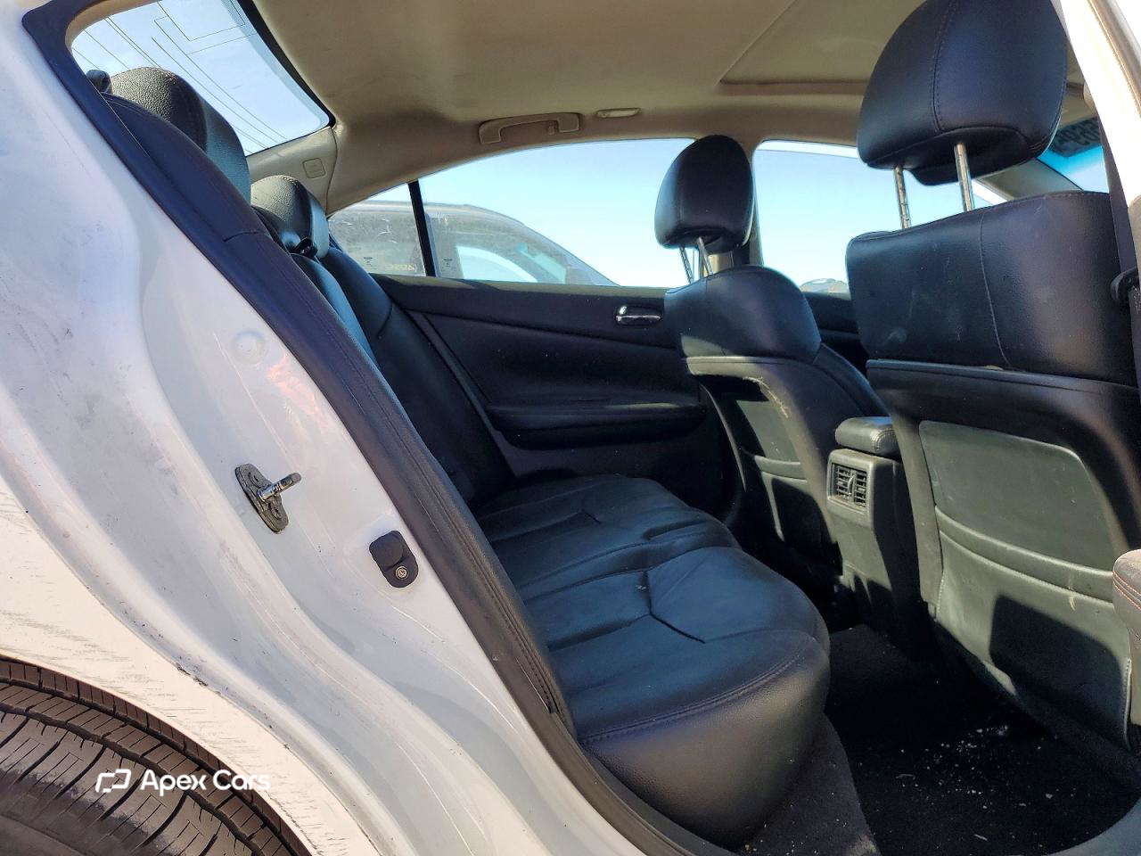 Nissan Maxima 2012
