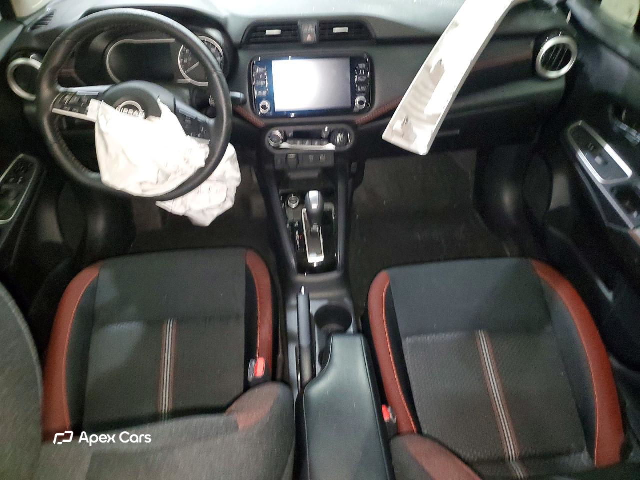 Nissan Versa 2023