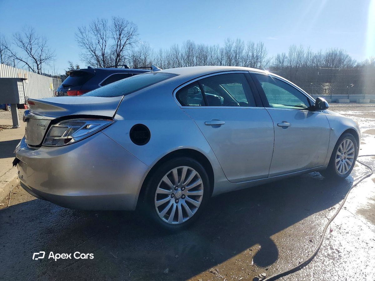 Buick Regal 2011