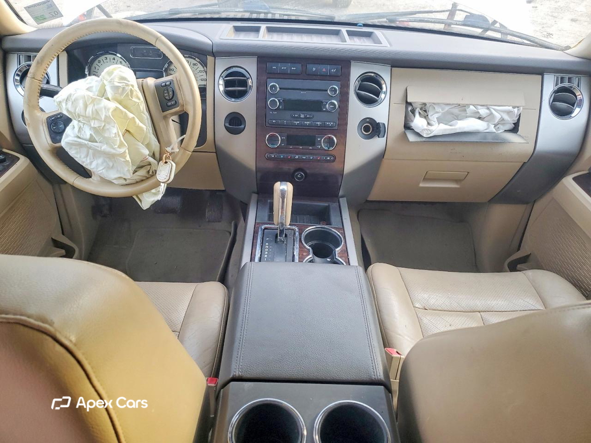 Ford Expedition 2012