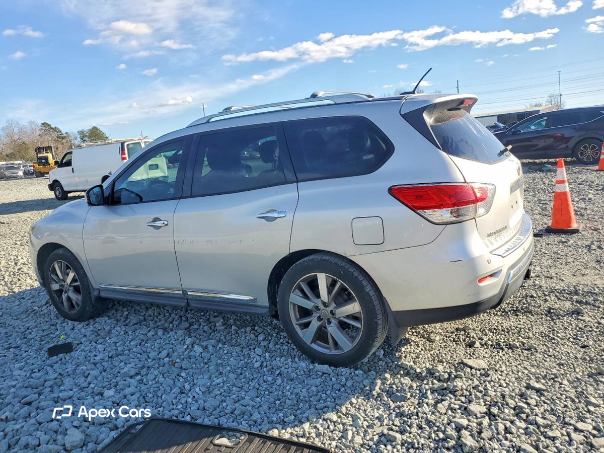 Nissan Pathfinder 2014