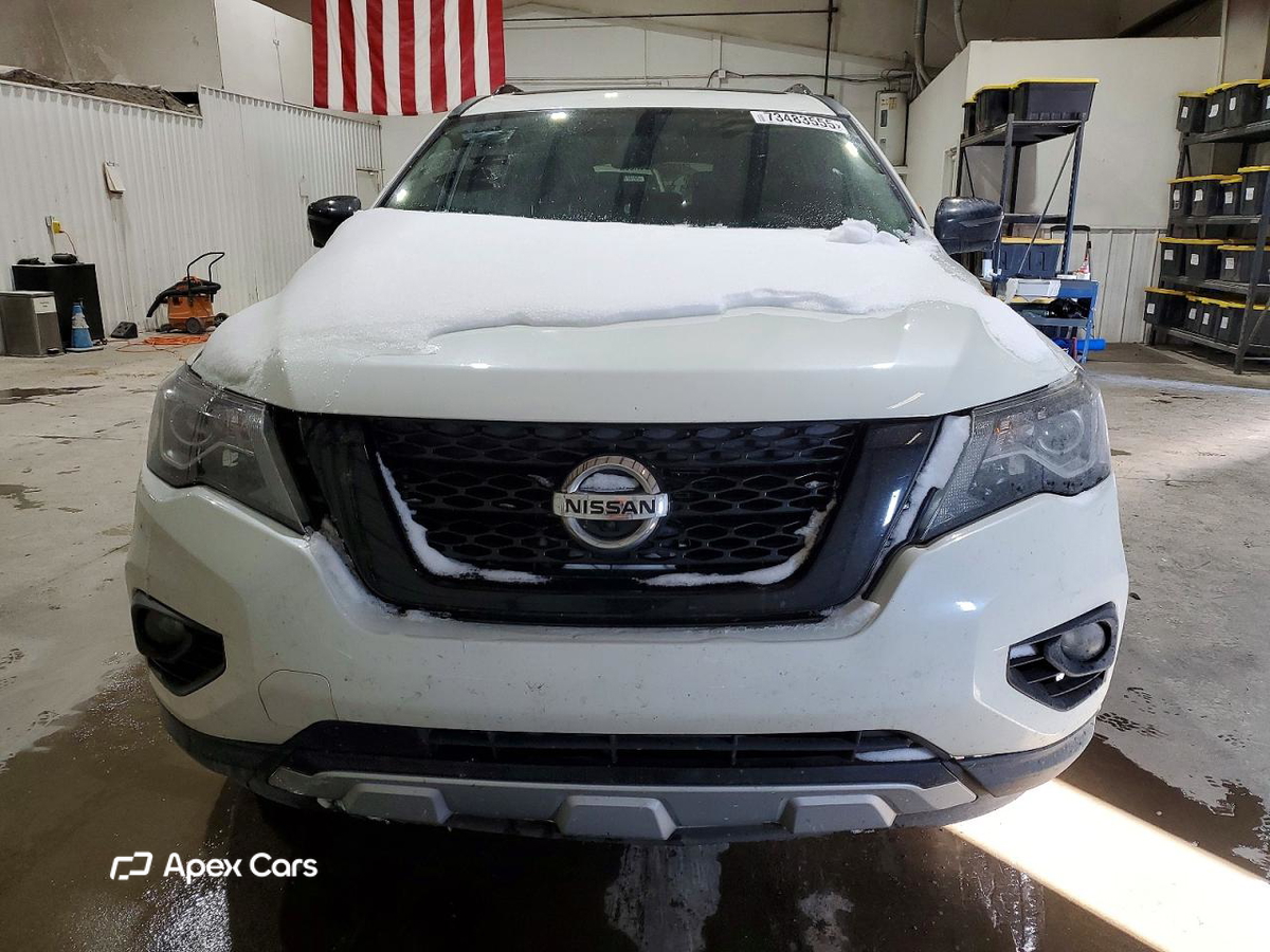 Nissan Pathfinder 2020