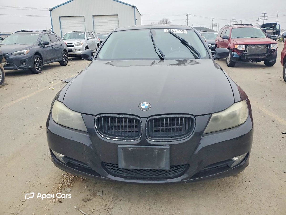 BMW Series 3 2011