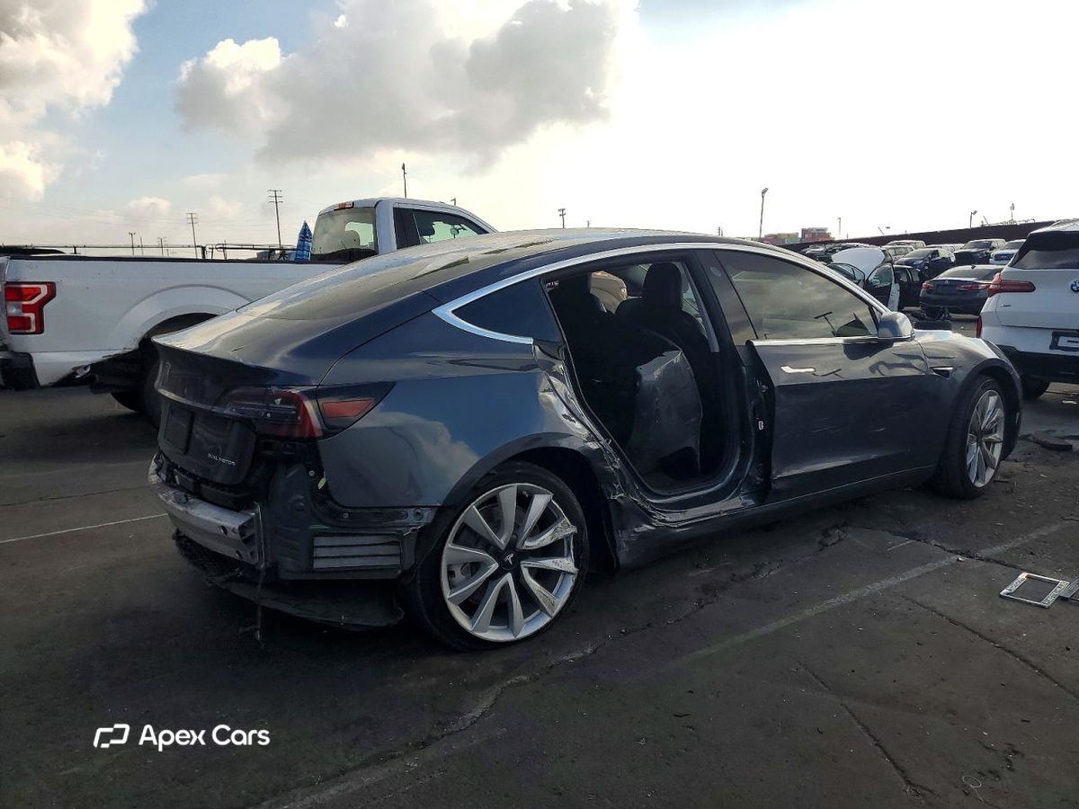 Tesla Model 3 2019