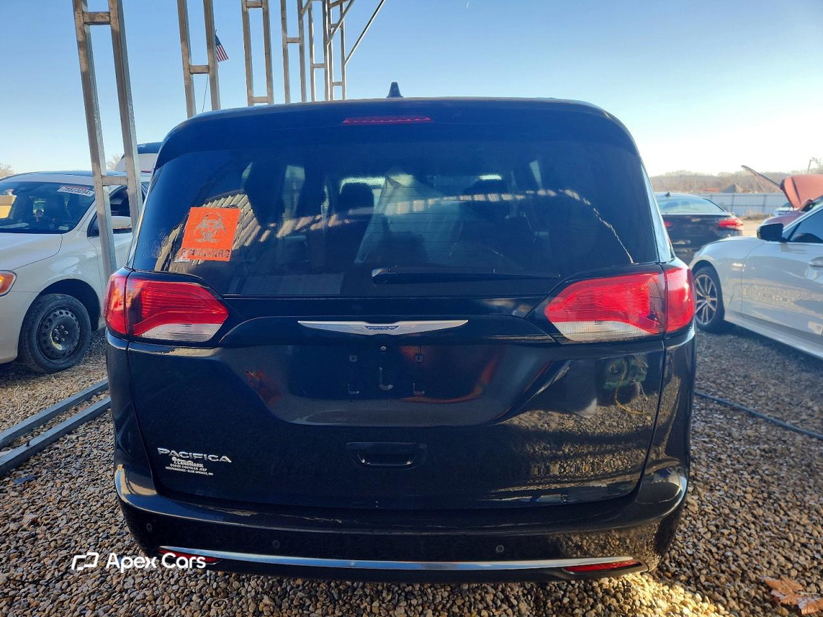 Chrysler Pacifica 2017