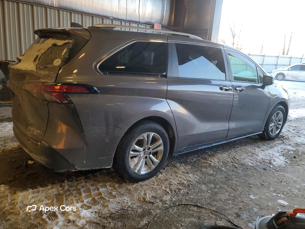 Toyota Sienna 2023