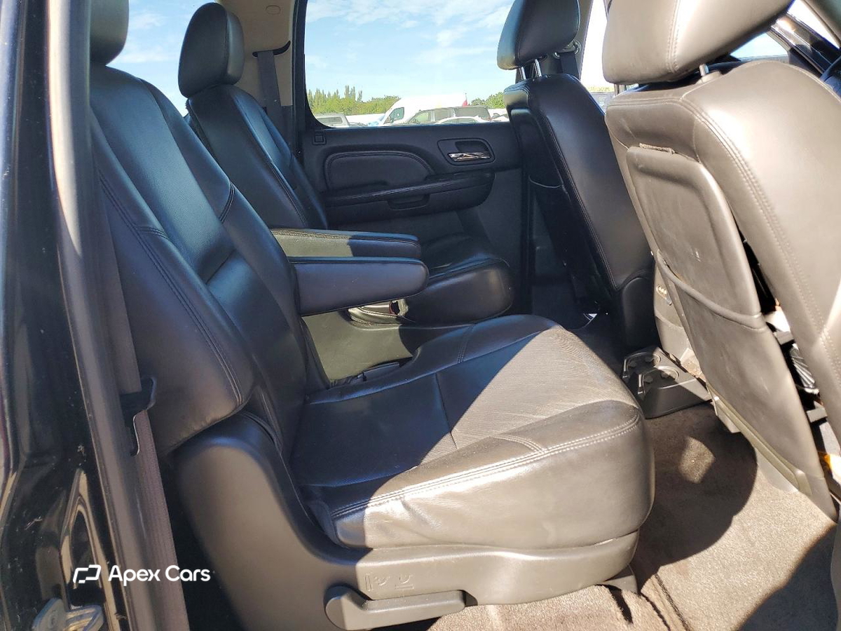 GMC Yukon 2011