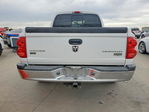 Dodge Dakota 2011