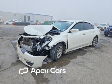 Nissan Altima 2015 - Image 1 of 14