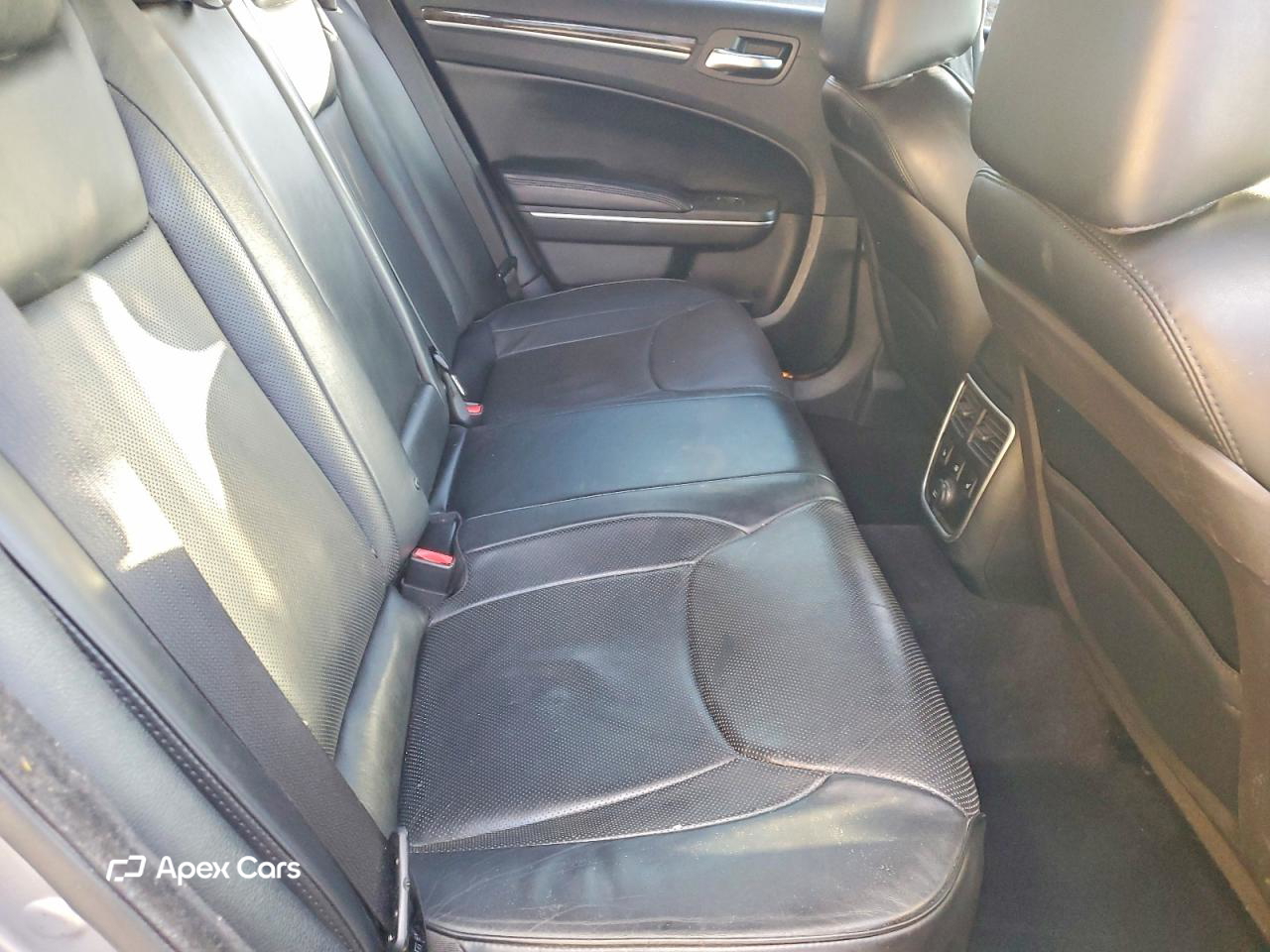 Chrysler 300C 2013