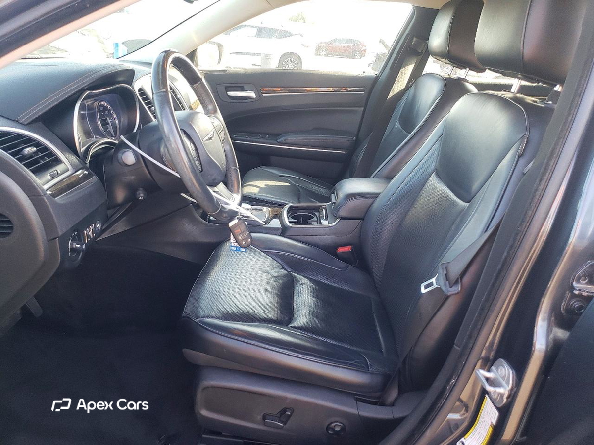 Chrysler 300C 2016