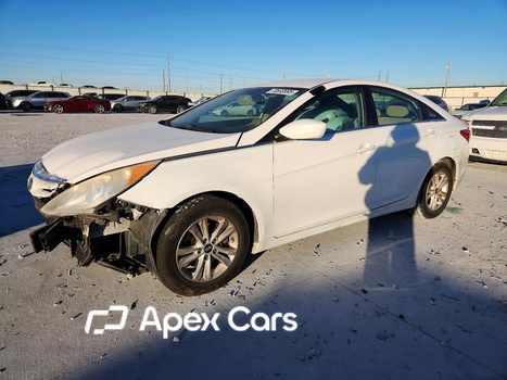Hyundai Sonata 2013 - Image 1 of 14
