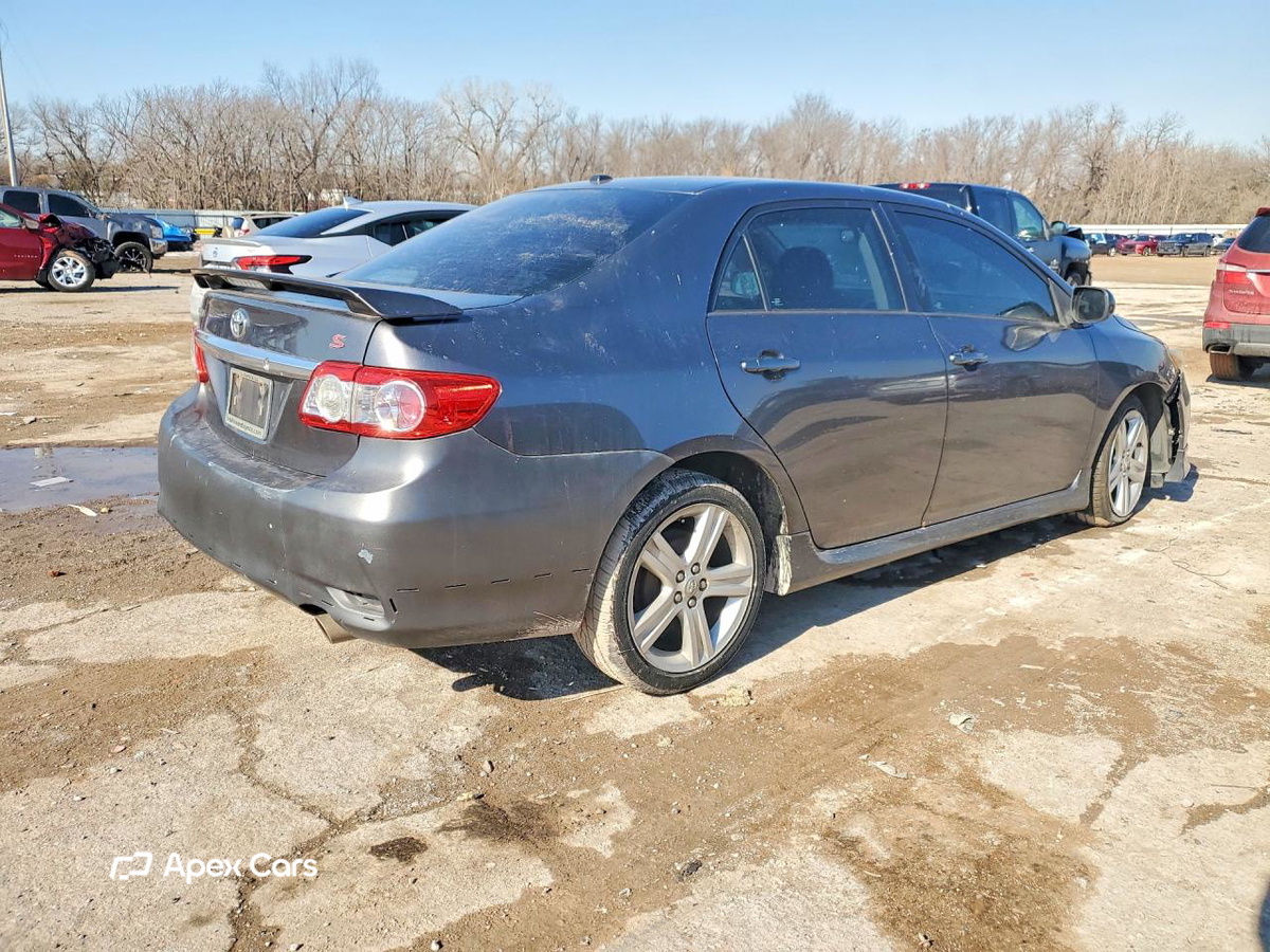 Toyota Corolla 2013