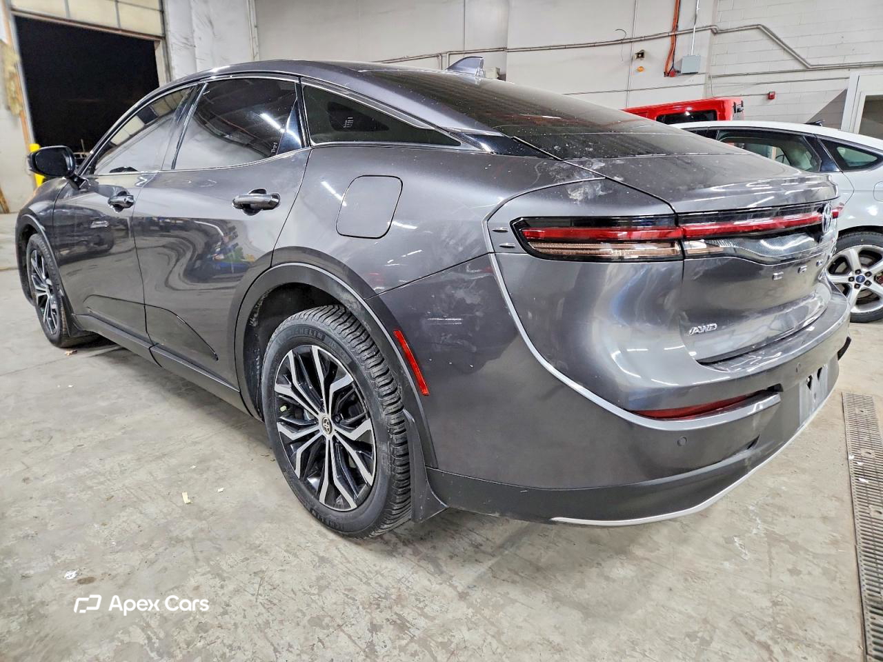 Toyota Crown 2023