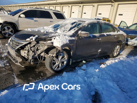 Altima 2015 - Image 1 of 13