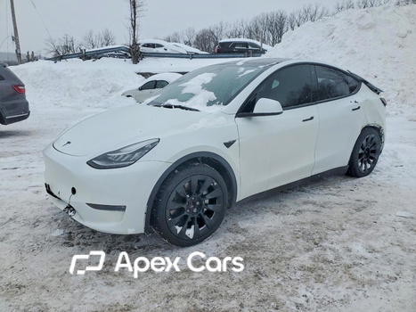 Tesla Model Y 2023 - Image 1 of 13
