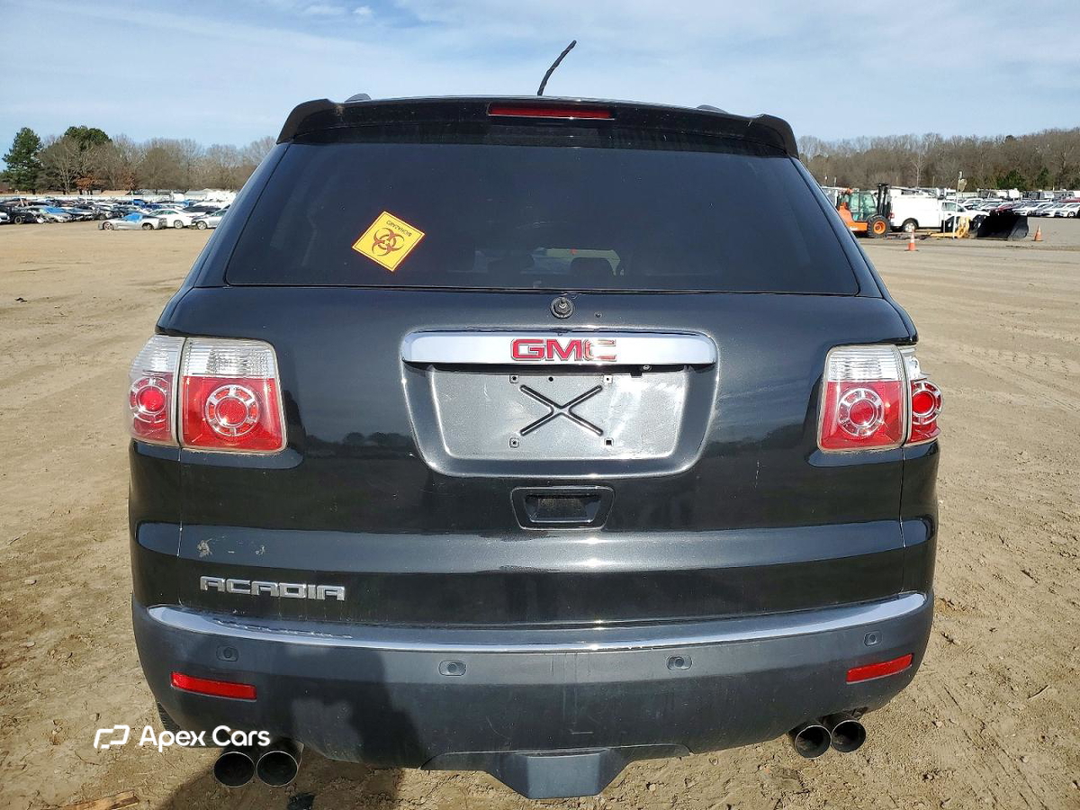 GMC Acadia 2011