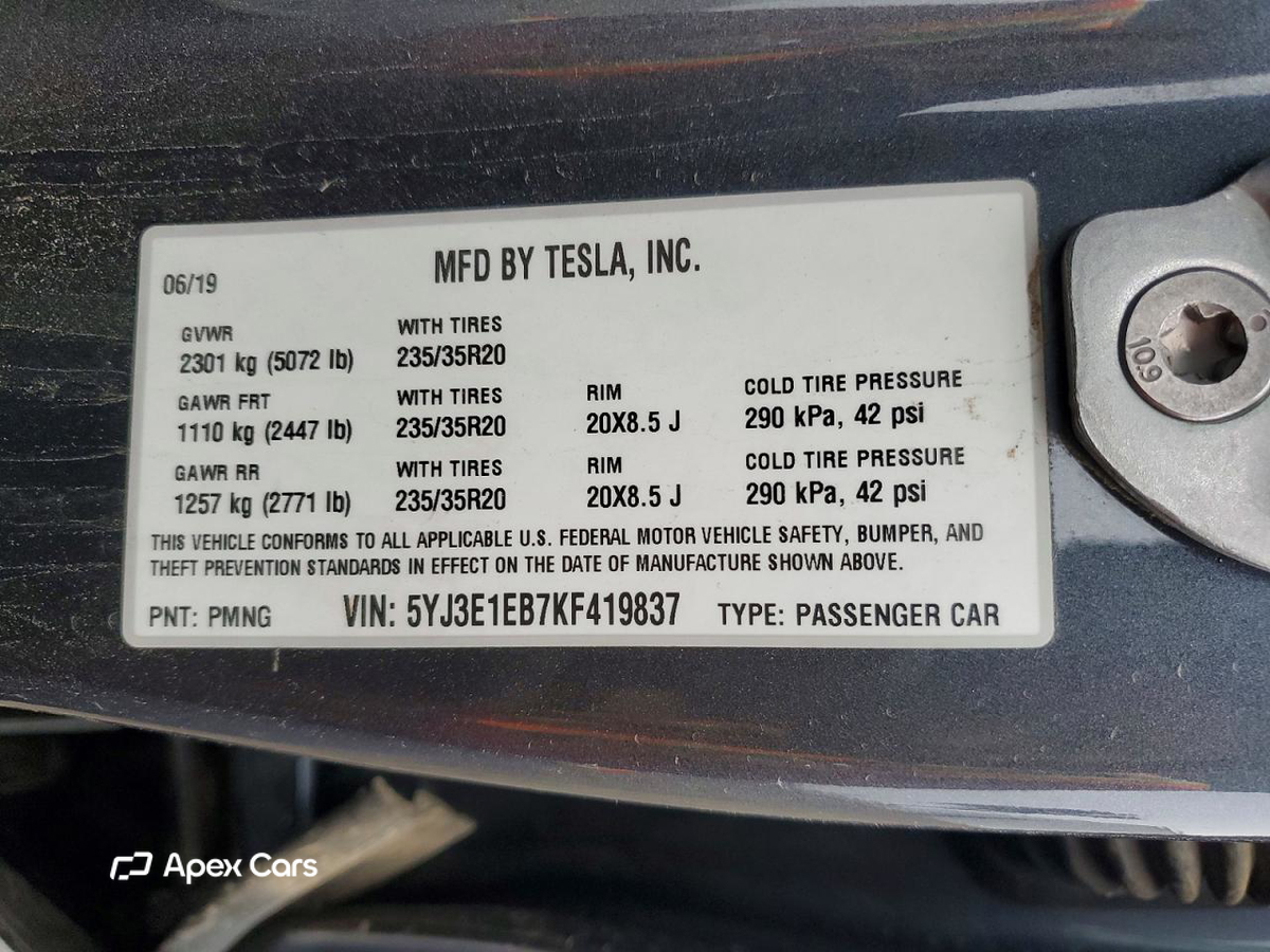 Tesla Model 3 2019