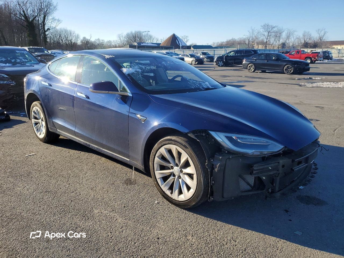 Tesla Model S 2017