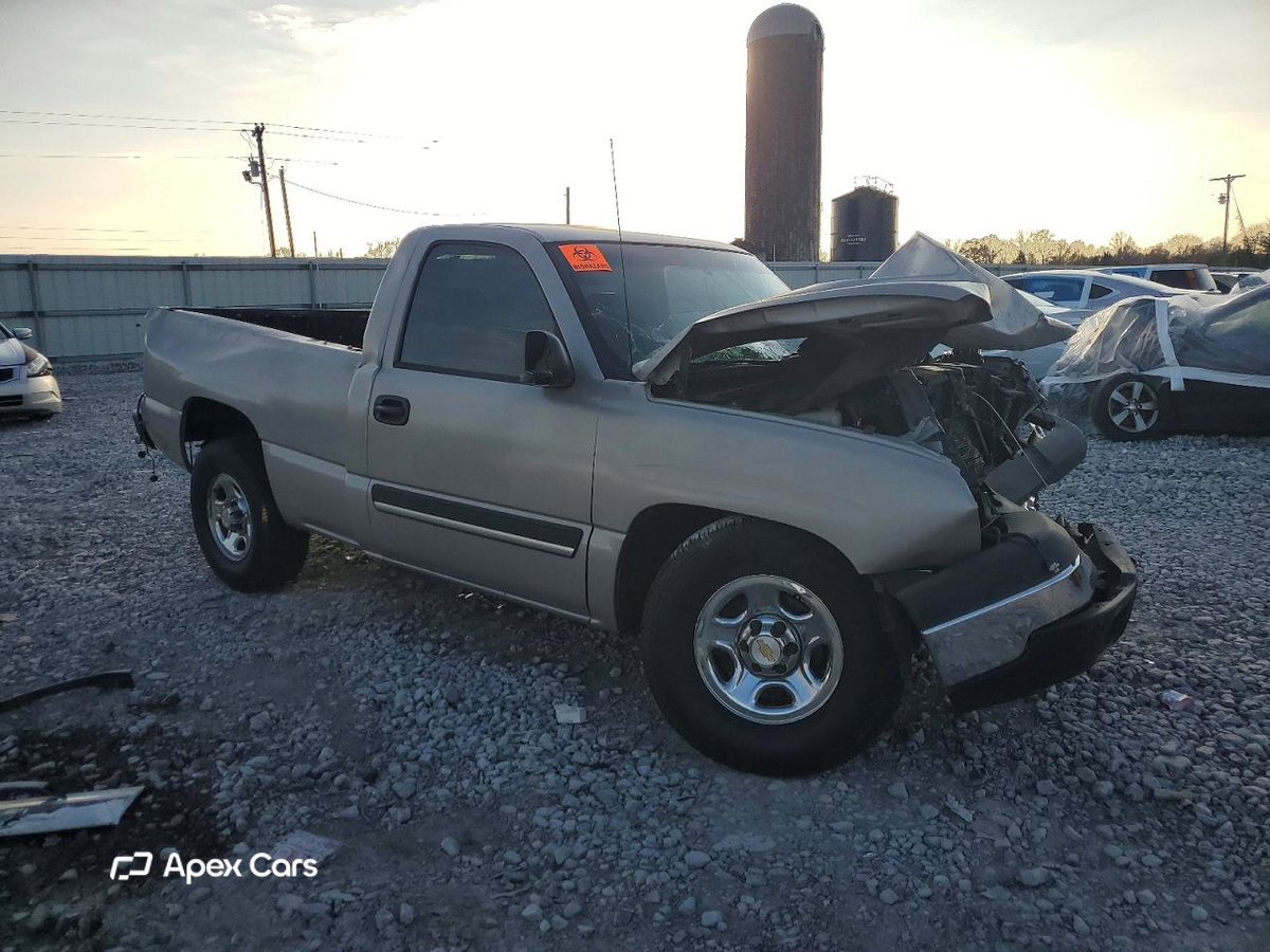 Chevrolet Silverado 2004
