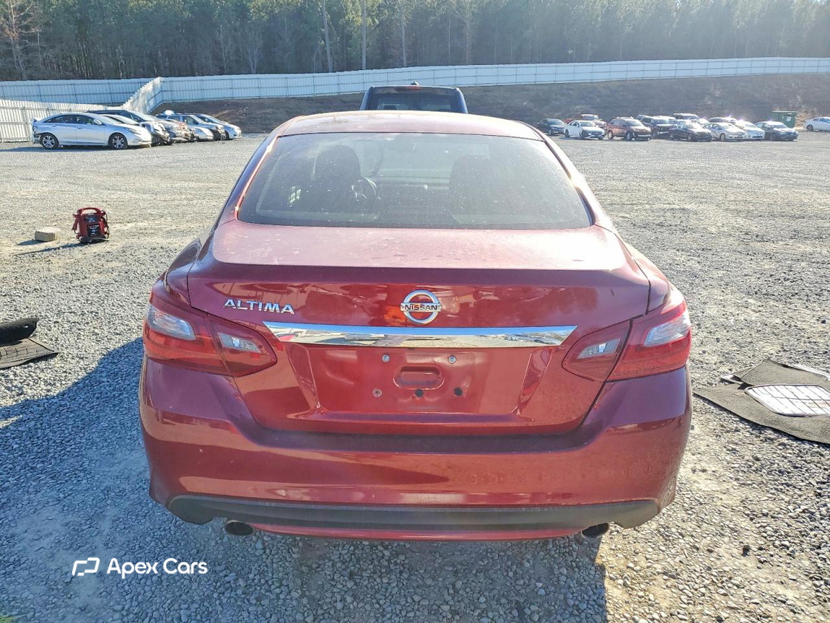 Nissan Altima 2018