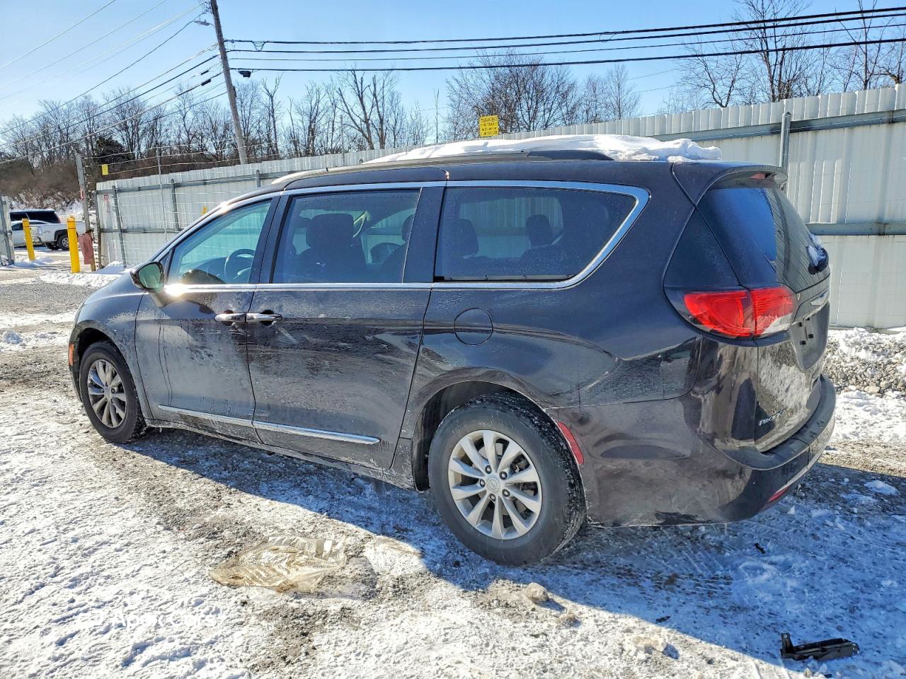 Chrysler Pacifica 2017