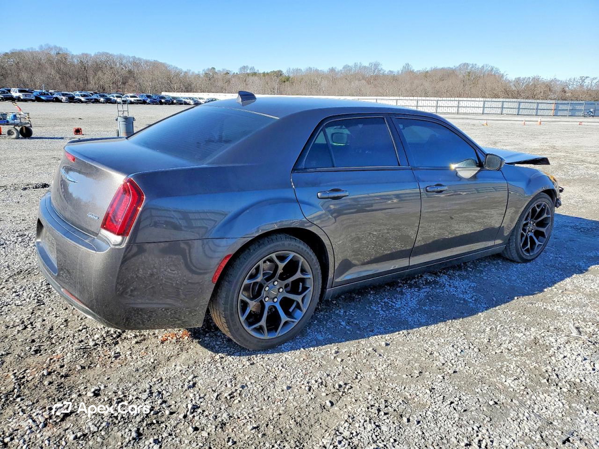 Chrysler 300 2020
