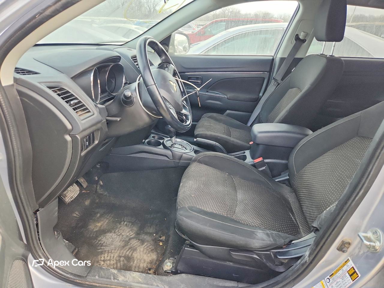 Mitsubishi Outlander 2016