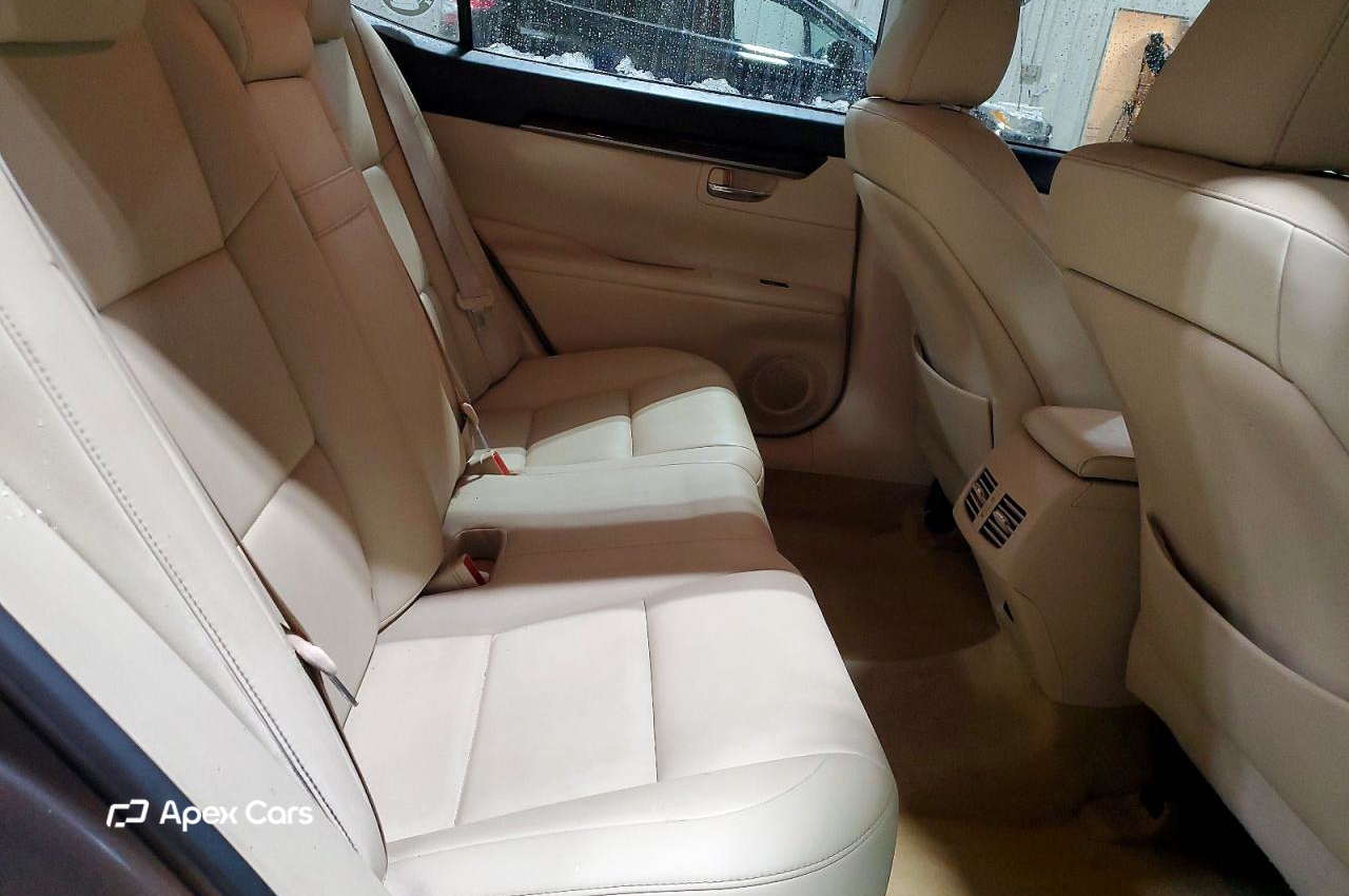 Lexus ES 2013