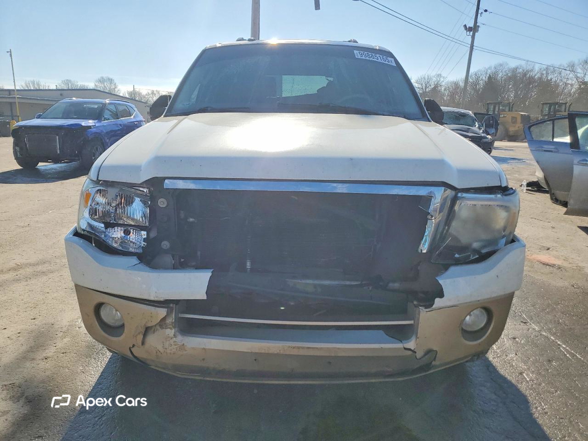 Ford Expedition 2011