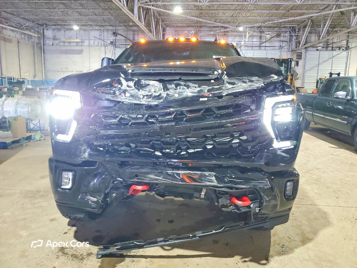 Chevrolet Silverado 2025