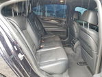 BMW Series 7 2015