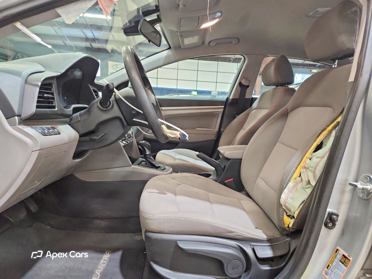 Hyundai Elantra 2020