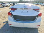 Hyundai Elantra 2015