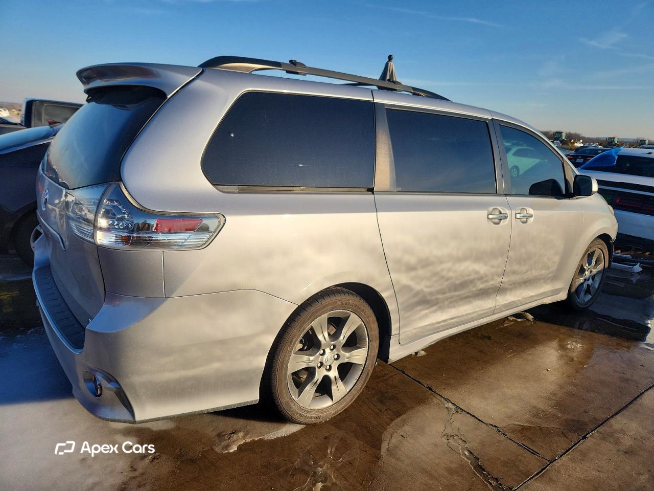 Toyota Sienna 2016