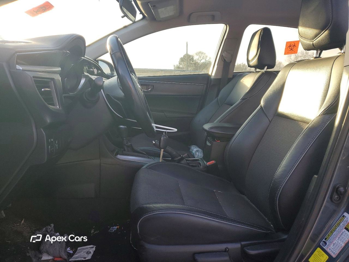 Toyota Corolla 2015