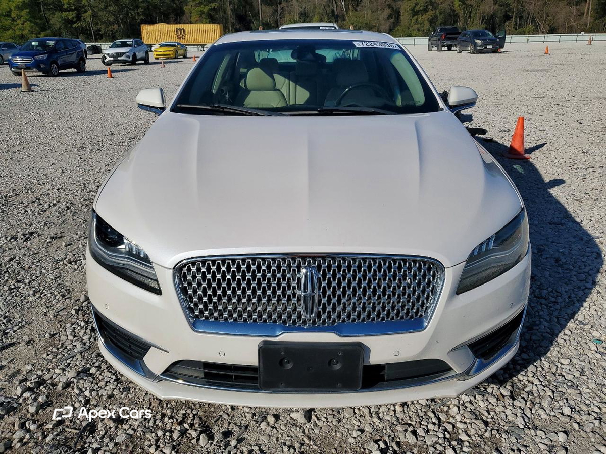 Lincoln MKZ 2019