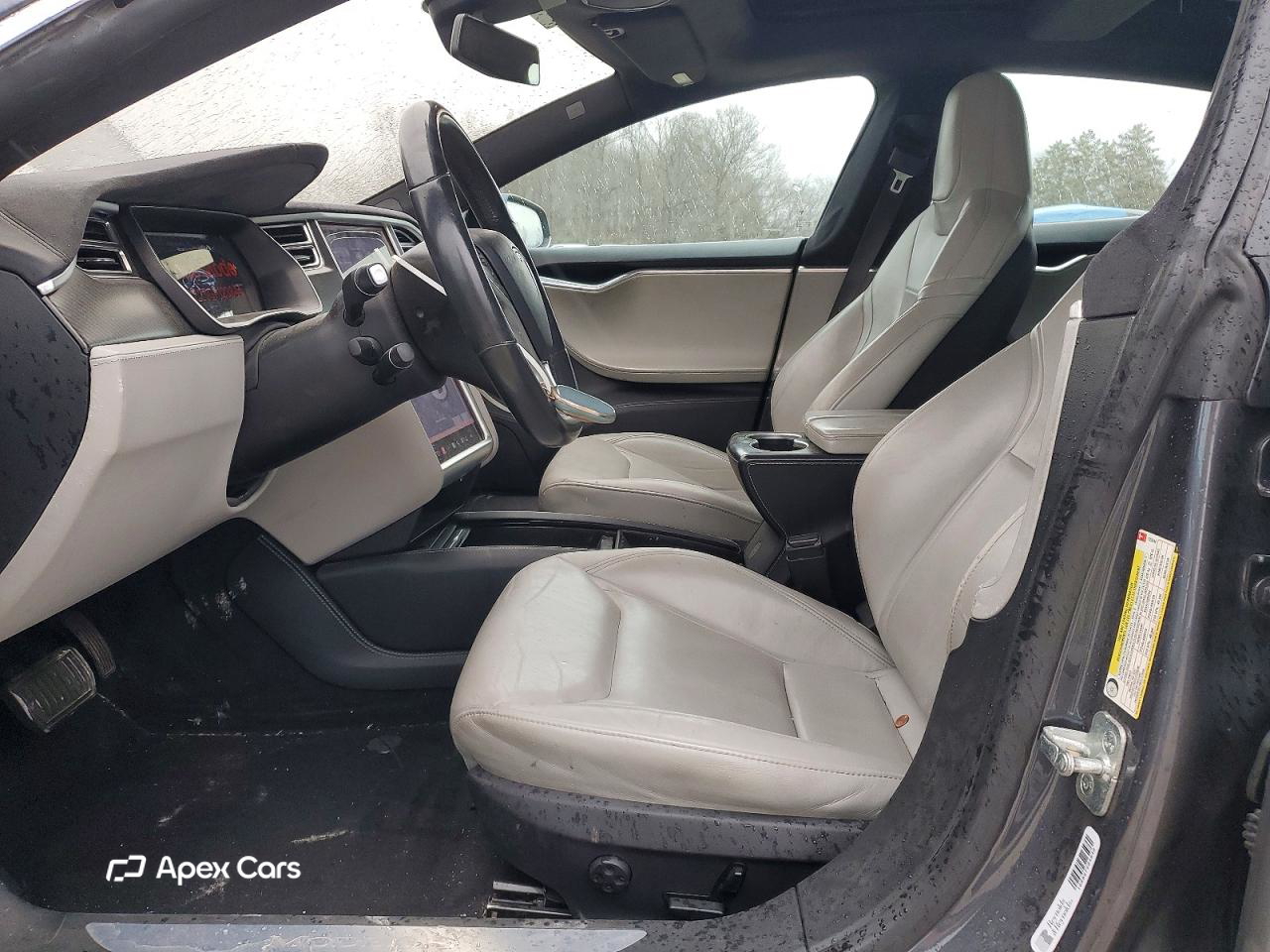 Tesla Model S 2016