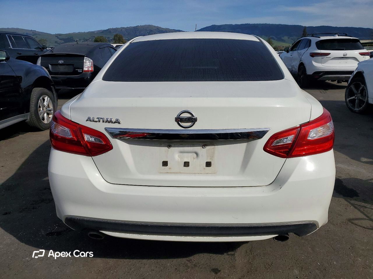 Nissan Altima 2016