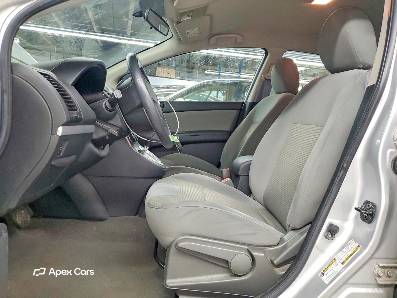 Nissan Sentra 2011