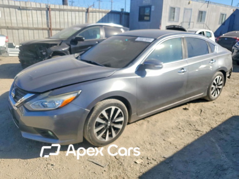 Nissan Altima 2018 - Image 1 of 13
