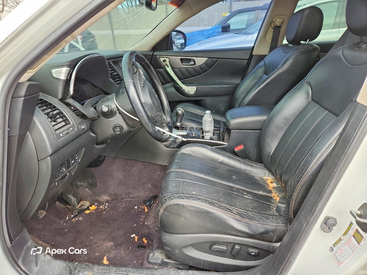 Infiniti QX70 2015
