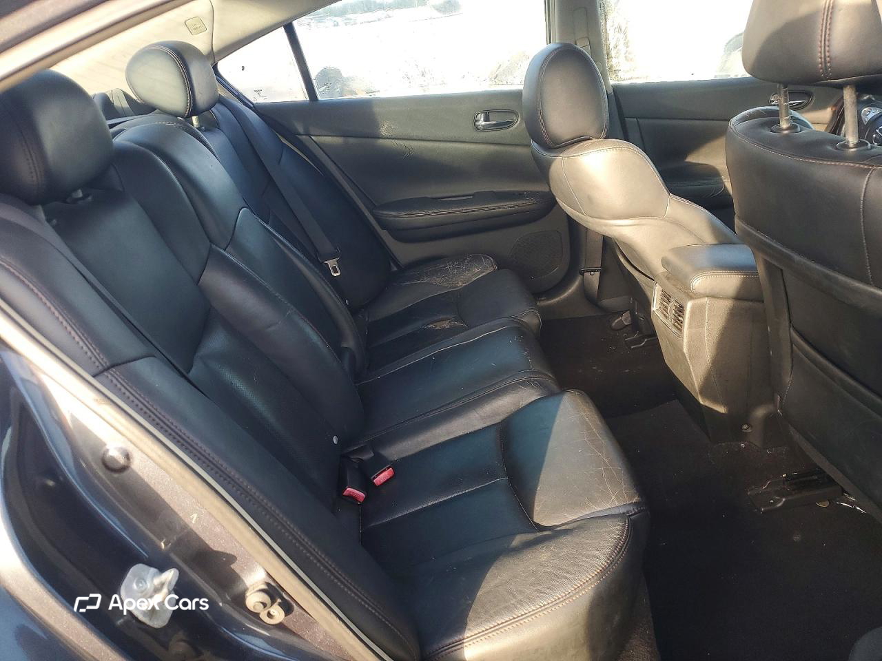 Nissan Maxima 2011