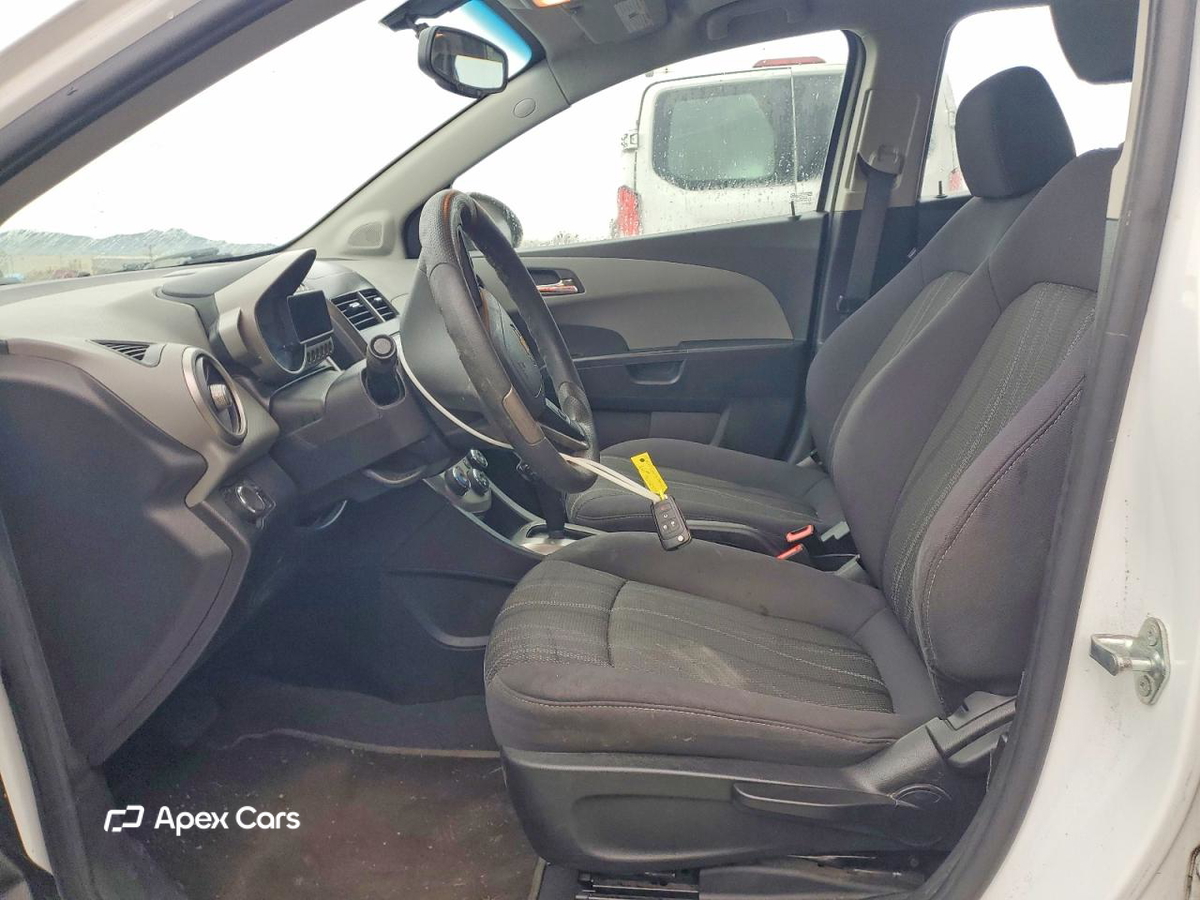 Chevrolet Sonic 2015
