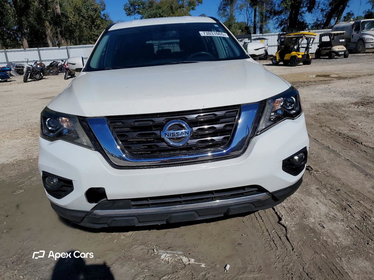Nissan Pathfinder 2017