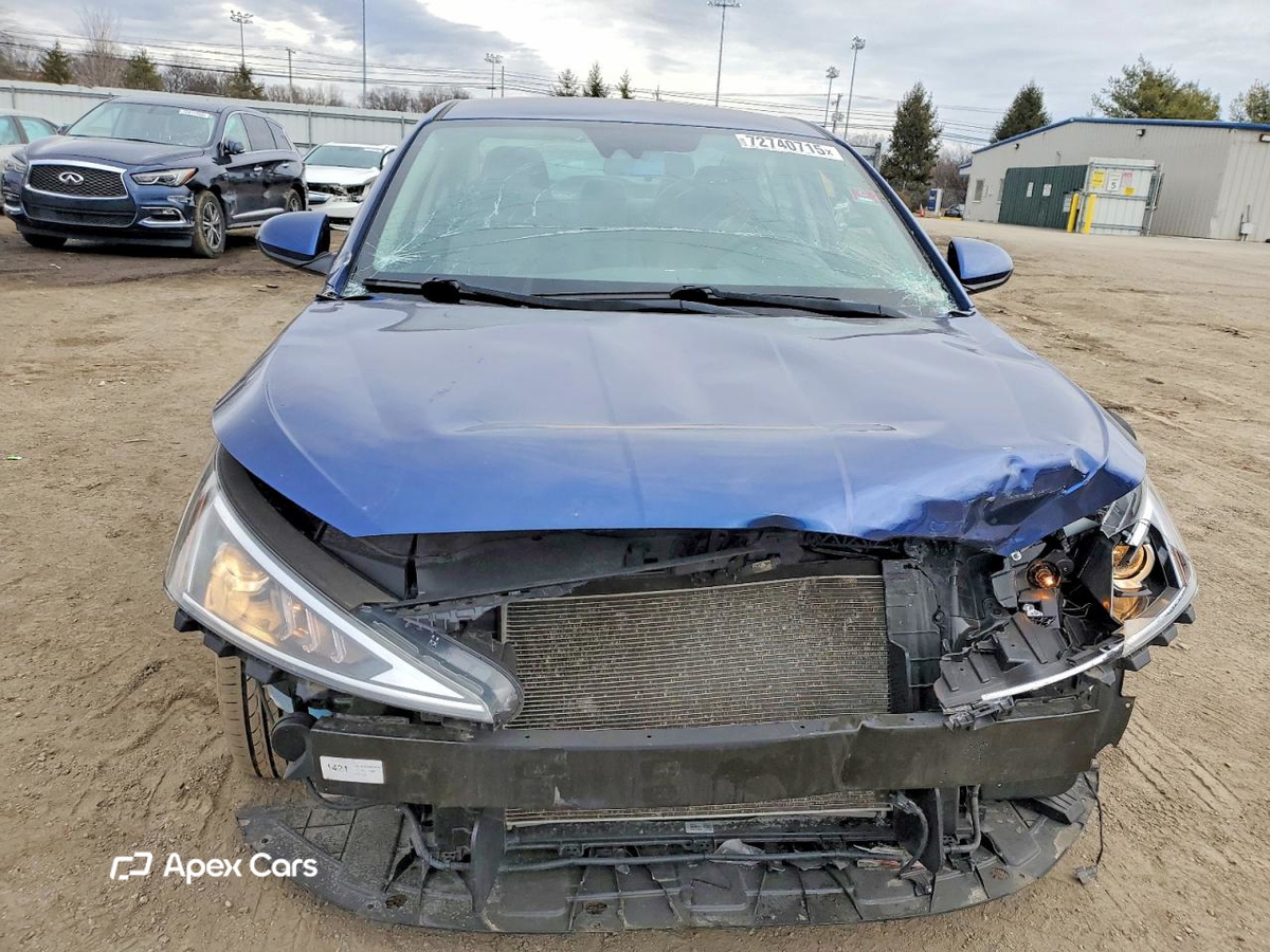 Hyundai Elantra 2019