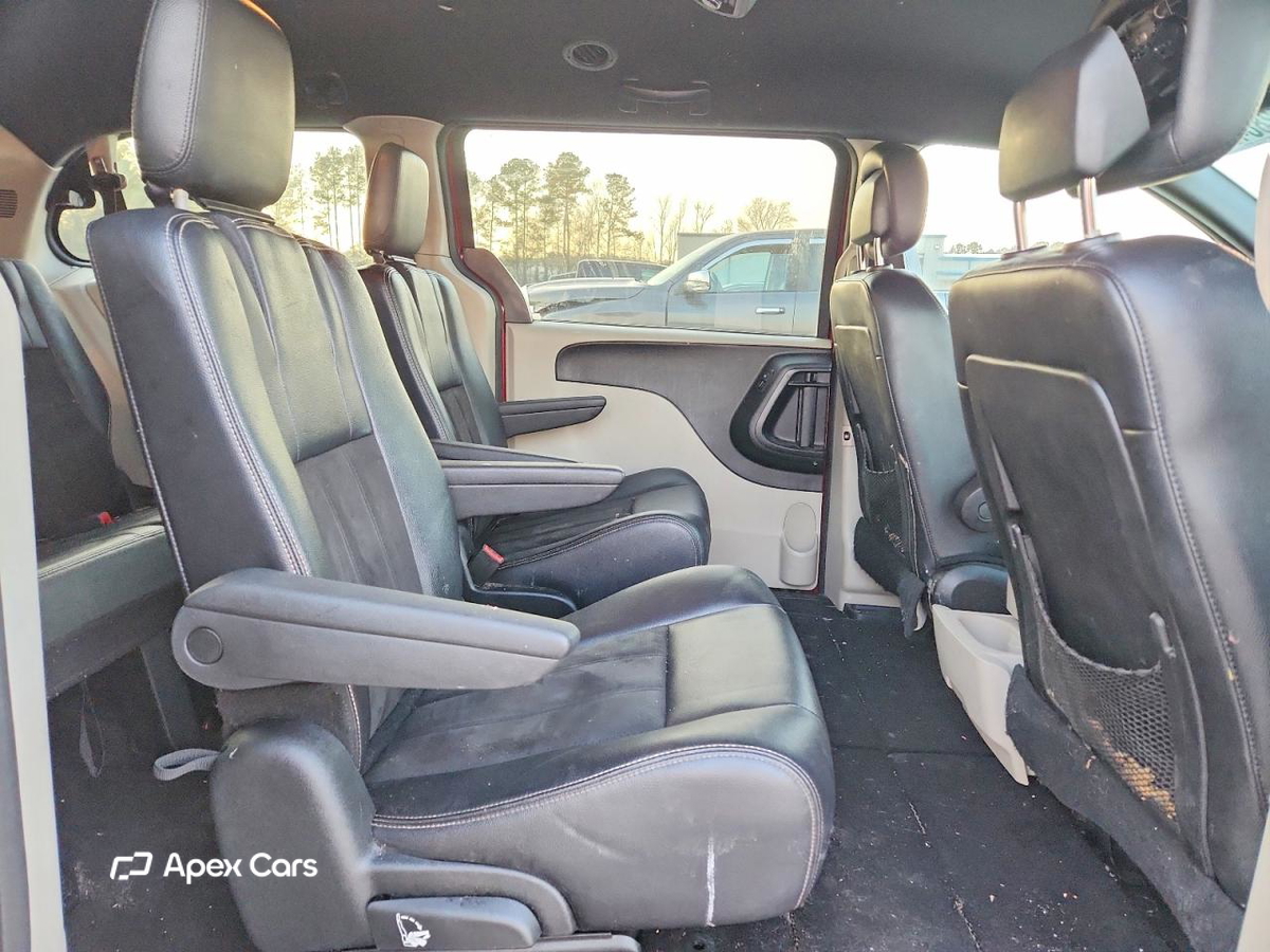 Dodge Caravan 2019
