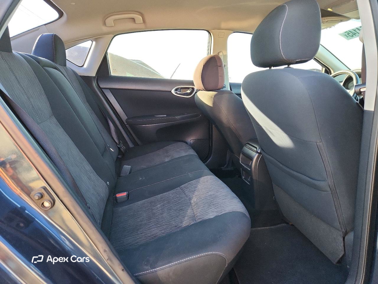 Nissan Sentra 2015