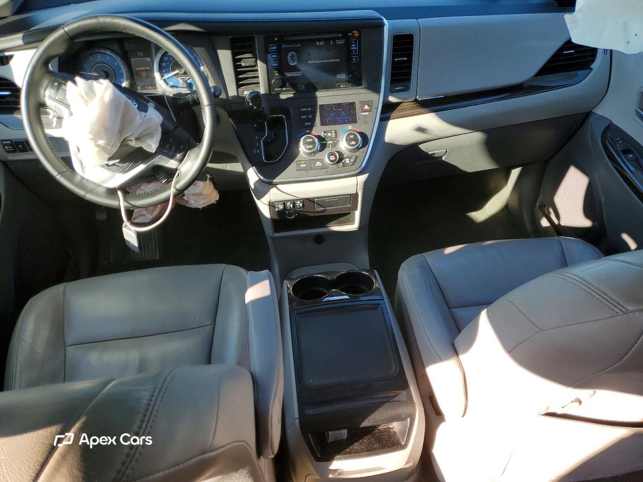 Toyota Sienna 2015